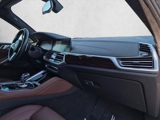 Used 2023 BMW X6 M50i w/ Executive Package AWD/4WD image 24