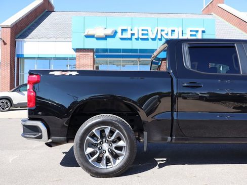Used 2024 Chevrolet Silverado 1500 LT image 36
