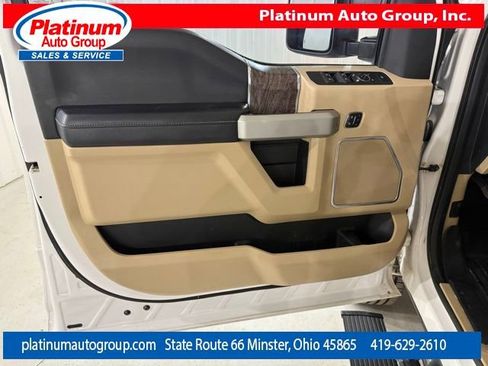 Used 2017 Ford F250 Lariat w/ Lariat Value Package image 26