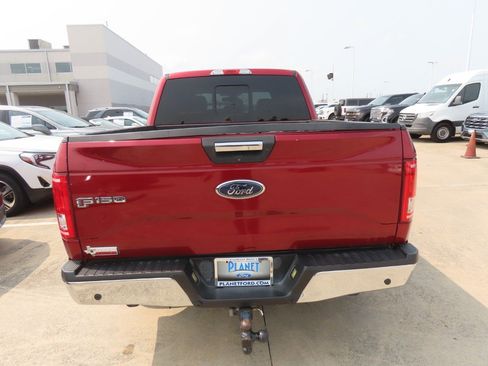 Used 2016 Ford F150 XLT w/ Equipment Group 302A Luxury RWD image 13