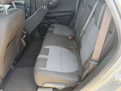 Used 2025 Chevrolet Blazer LT FWD image 27