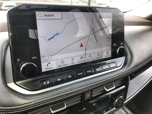 Certified 2023 Nissan Rogue SL w/ SL Premium Package image 18