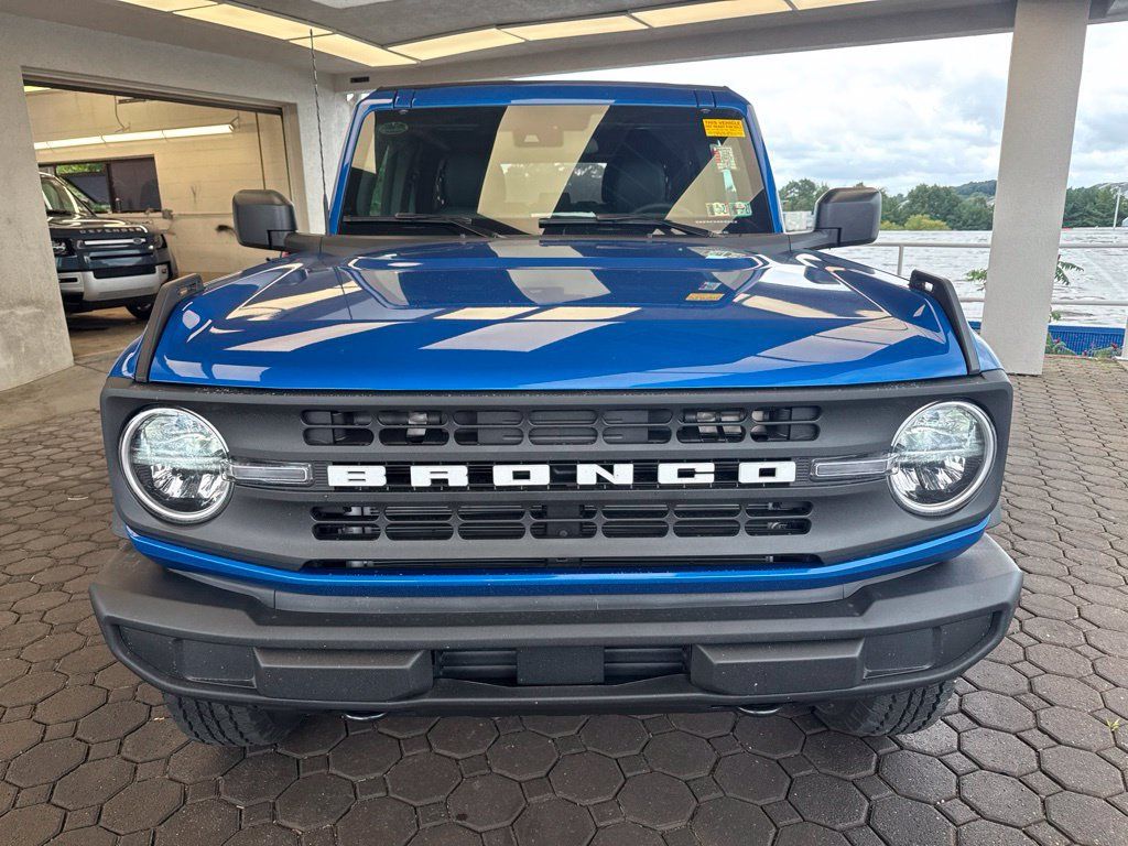 Used 2026 Ford Bronco Big Bend AWD/4WD image 2