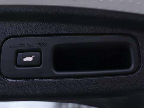 Used 2022 Acura MDX SH-AWD w/ Advance Package image 19