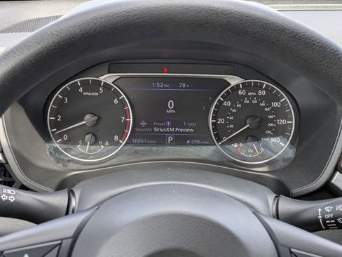 Used 2024 Nissan Altima 2.5 SV image 17