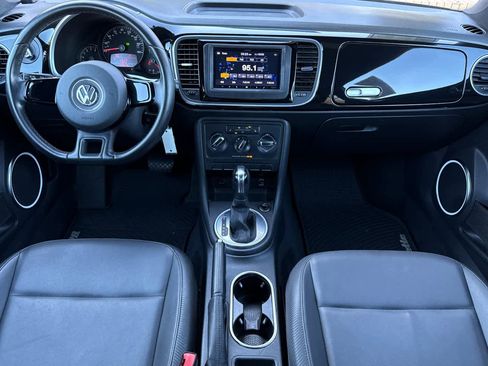 Used 2012 Volkswagen Beetle 2.5 image 13