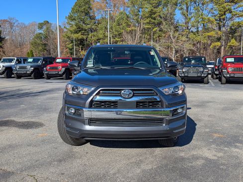 Used 2021 Toyota 4Runner Limited image 2