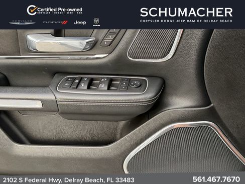 Used 2023 RAM 1500 Laramie AWD/4WD image 33