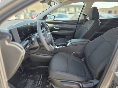 New 2026 Hyundai Tucson SE image 25
