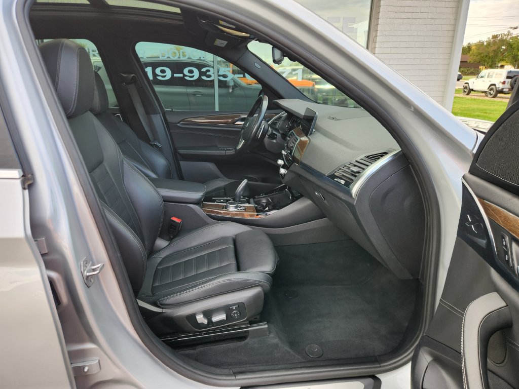 Used 2018 BMW X3 xDrive30i AWD/4WD image 10