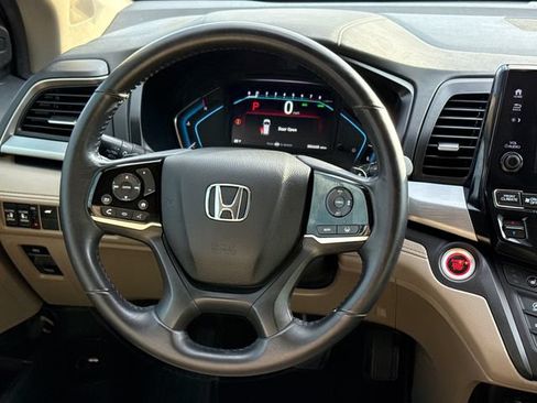 Used 2020 Honda Odyssey Touring image 13
