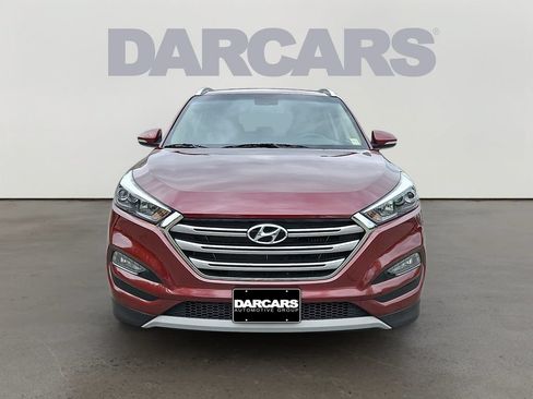 Used 2017 Hyundai Tucson Limited AWD/4WD image 2