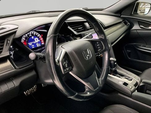 Used 2018 Honda Civic Sport image 15
