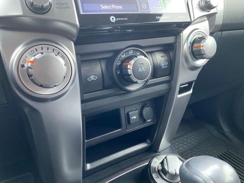 Used 2023 Toyota 4Runner SR5 Premium w/ Moonroof Package image 14