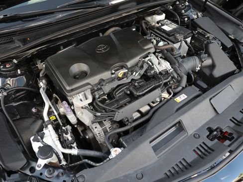 Used 2020 Toyota Camry LE FWD image 47