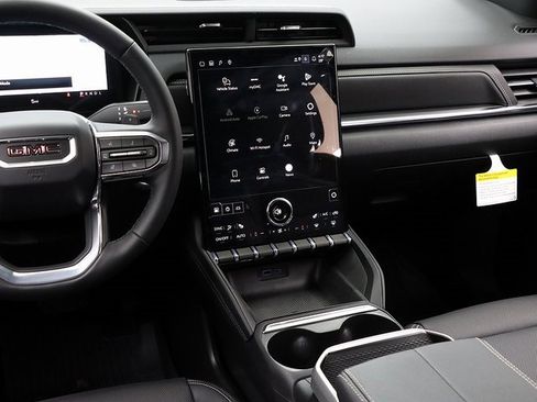 New 2026 GMC Terrain Elevation w/ Elevation Premium Package image 14