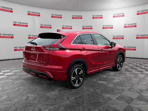 Used 2024 Mitsubishi Eclipse Cross SEL AWD/4WD image 5