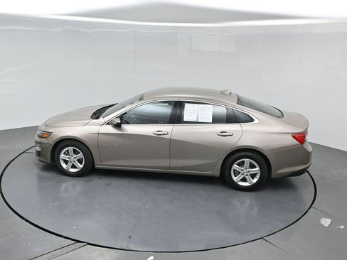 Used 2023 Chevrolet Malibu LT FWD image 38