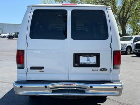 Used 2013 Ford E-350 and Econoline 350 XLT RWD image 6