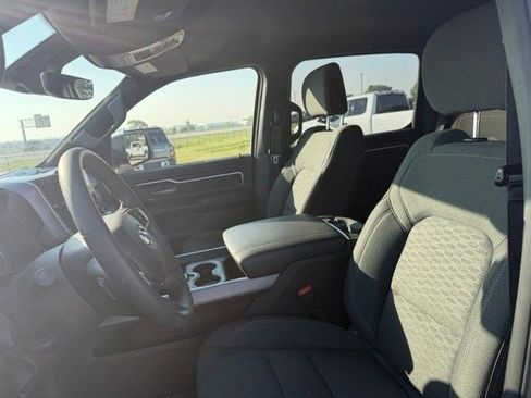 Used 2025 RAM 1500 Big Horn AWD/4WD image 18