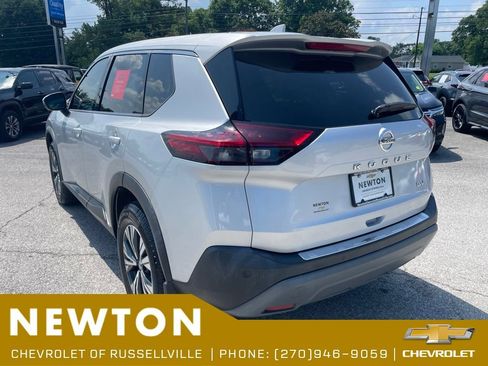 Used 2021 Nissan Rogue SV FWD image 39
