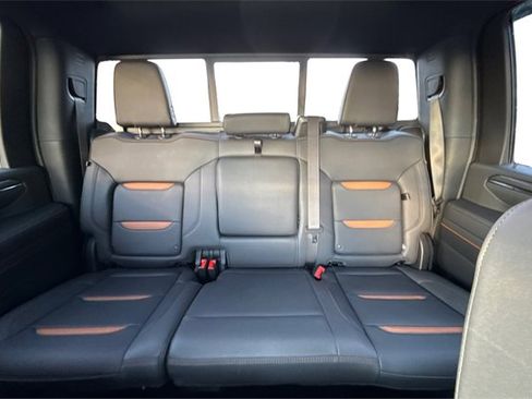 Used 2025 GMC Sierra 2500 AT4 w/ AT4 Premium Plus Package image 14