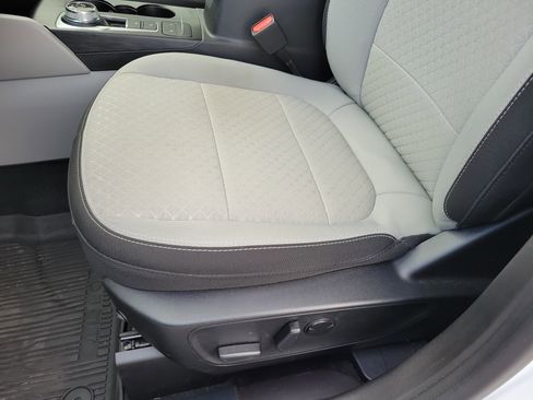 Used 2023 Ford Escape Active image 10