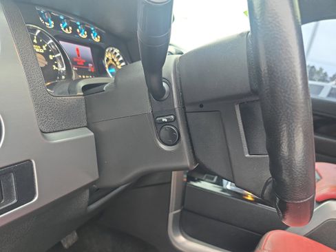 Used 2013 Ford F150 Limited image 17