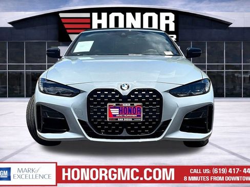 Used 2024 BMW 440i xDrive Convertible w/ Premium Package AWD/4WD image 2