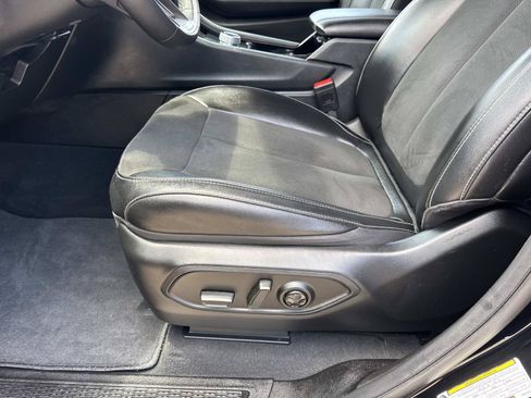 Used 2023 Jeep Grand Cherokee L Laredo RWD image 16