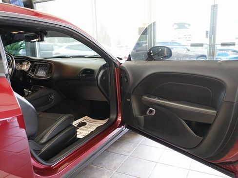 Used 2018 Dodge Challenger GT w/ Driver Convenience Group image 41