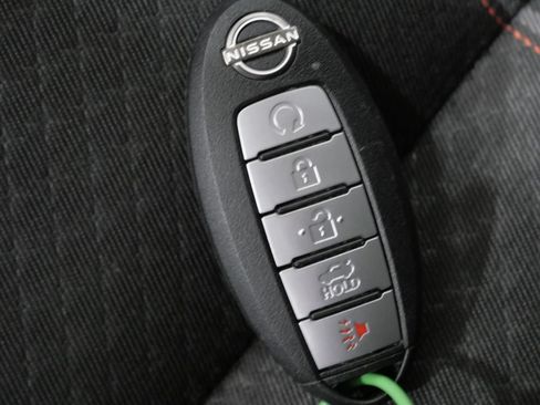 Used 2024 Nissan Altima 2.5 SR FWD image 24