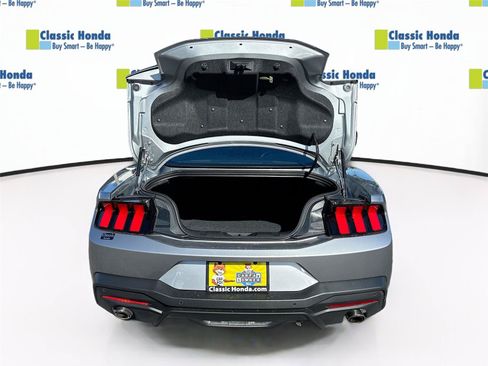 Used 2026 Ford Mustang Premium RWD image 28