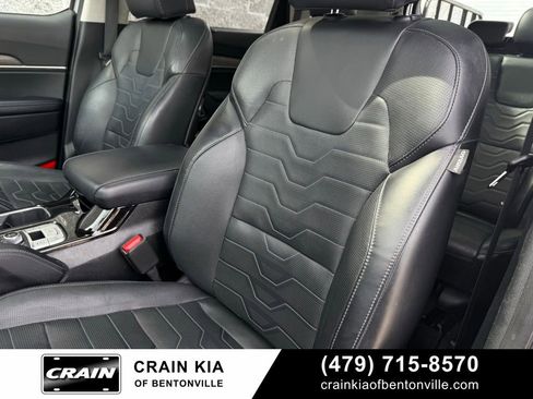 Used 2022 Kia Telluride SX w/ SX Prestige Package AWD/4WD image 24