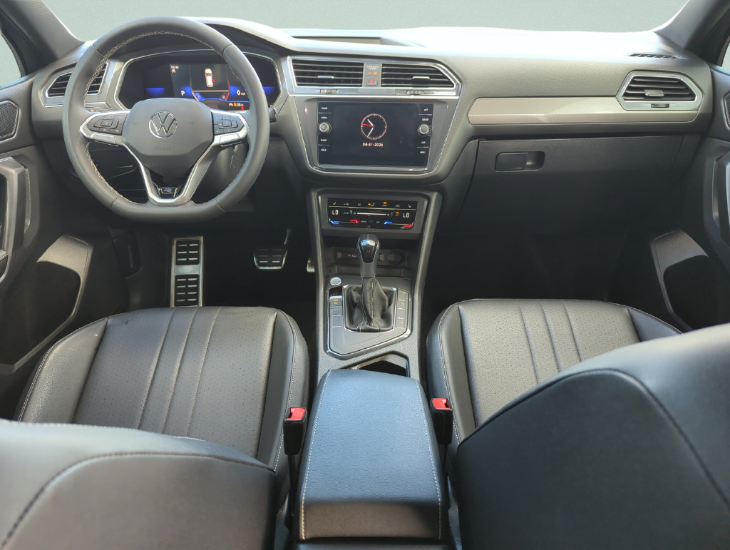 Used 2023 Volkswagen Tiguan SE R-Line FWD image 22