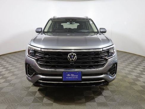 Used 2024 Volkswagen Atlas SEL Premium R-Line AWD/4WD image 3