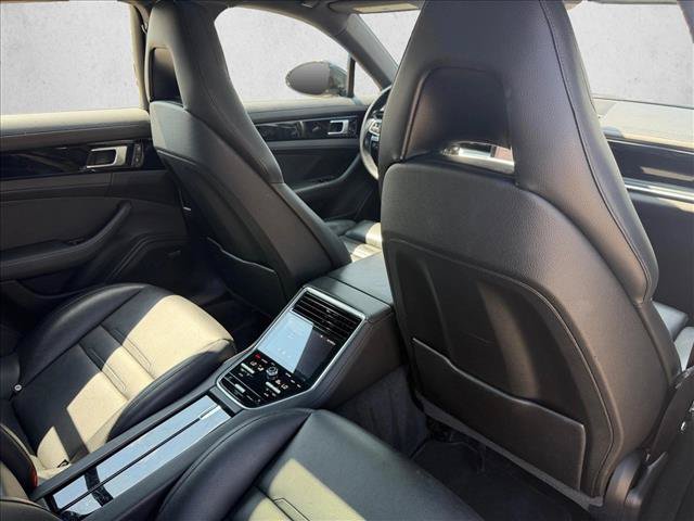 Used 2018 Porsche Panamera 4 AWD/4WD image 23