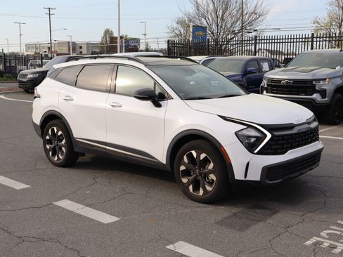 Used 2023 Kia Sportage X-Line w/ X-Line Premium Package image 13