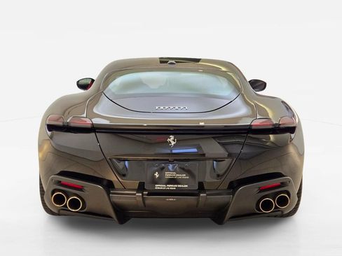 Used 2024 Ferrari Roma RWD image 10