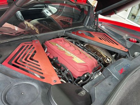 Used 2020 Chevrolet Corvette Stingray Preferred Cpe w/ 2LT Preferred Equipment Group RWD image 28