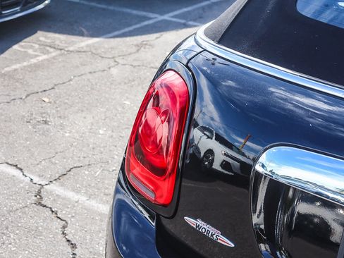 Used 2018 MINI Cooper S image 7