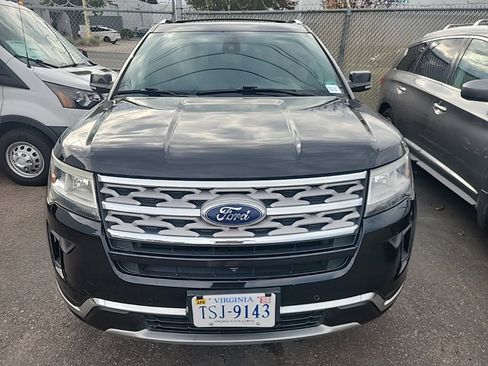 Used 2018 Ford Explorer Limited w/ Equipment Group 301A image 2