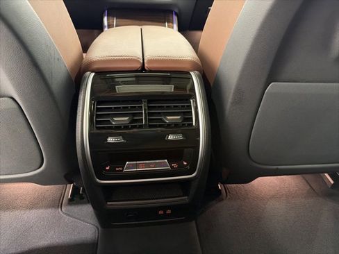 Used 2026 BMW X5 xDrive40i w/ Premium Package image 24