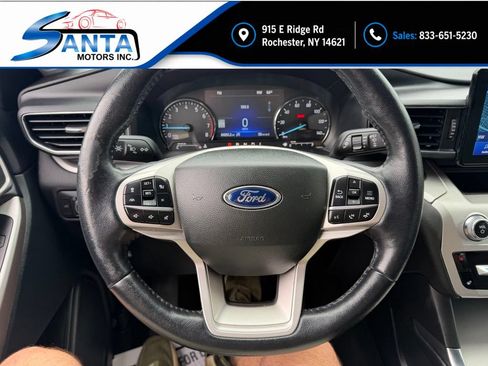 Used 2022 Ford Explorer XLT w/ Equipment Group 202A AWD/4WD image 7
