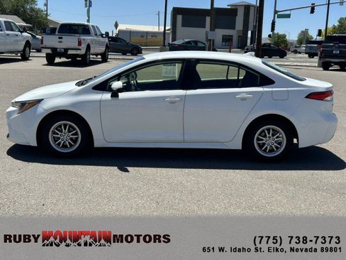 Used 2022 Toyota Corolla LE w/ Carpet Mat Package (TMS) FWD image 4