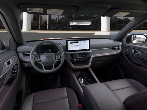 New 2026 Ford Explorer Platinum w/ LUX Leather Package AWD/4WD image 9