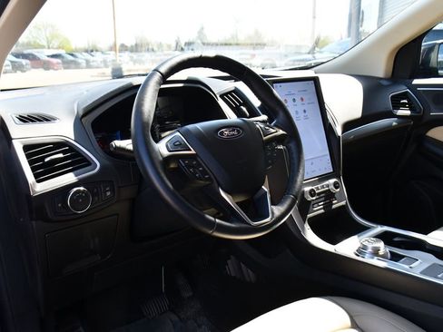 Used 2022 Ford Edge SEL w/ Convenience Package AWD/4WD image 10