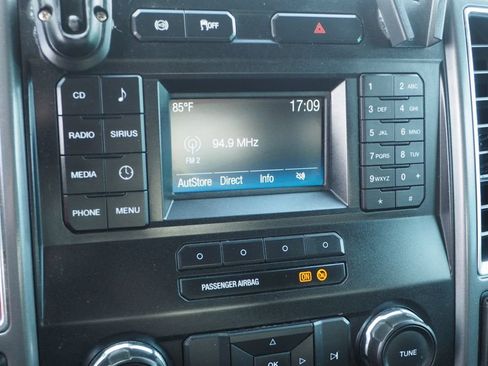 Used 2018 Ford F250 XLT AWD/4WD image 25
