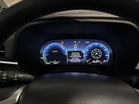 Used 2025 Toyota Sienna XSE w/ XSE Plus Package AWD/4WD image 17