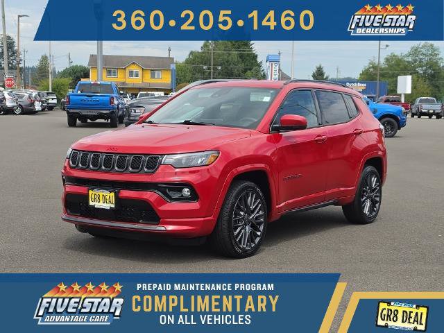 Used 2023 Jeep Compass Limited AWD/4WD image 1